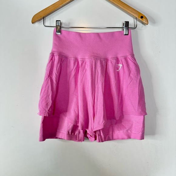 Gymshark Vital Seamless Shorts 2.0 in Bubblegum Pink Size Small - Picture 1 of 4